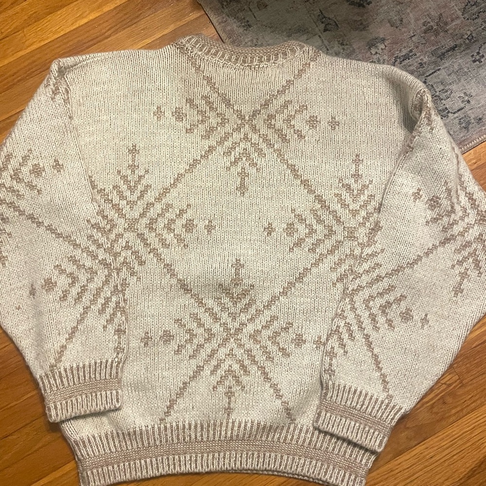 Vintage Snowflake Scandinavian Sweater | Fair Isle Nordic Knit | Made in USA (L) - Picture 7 of 7